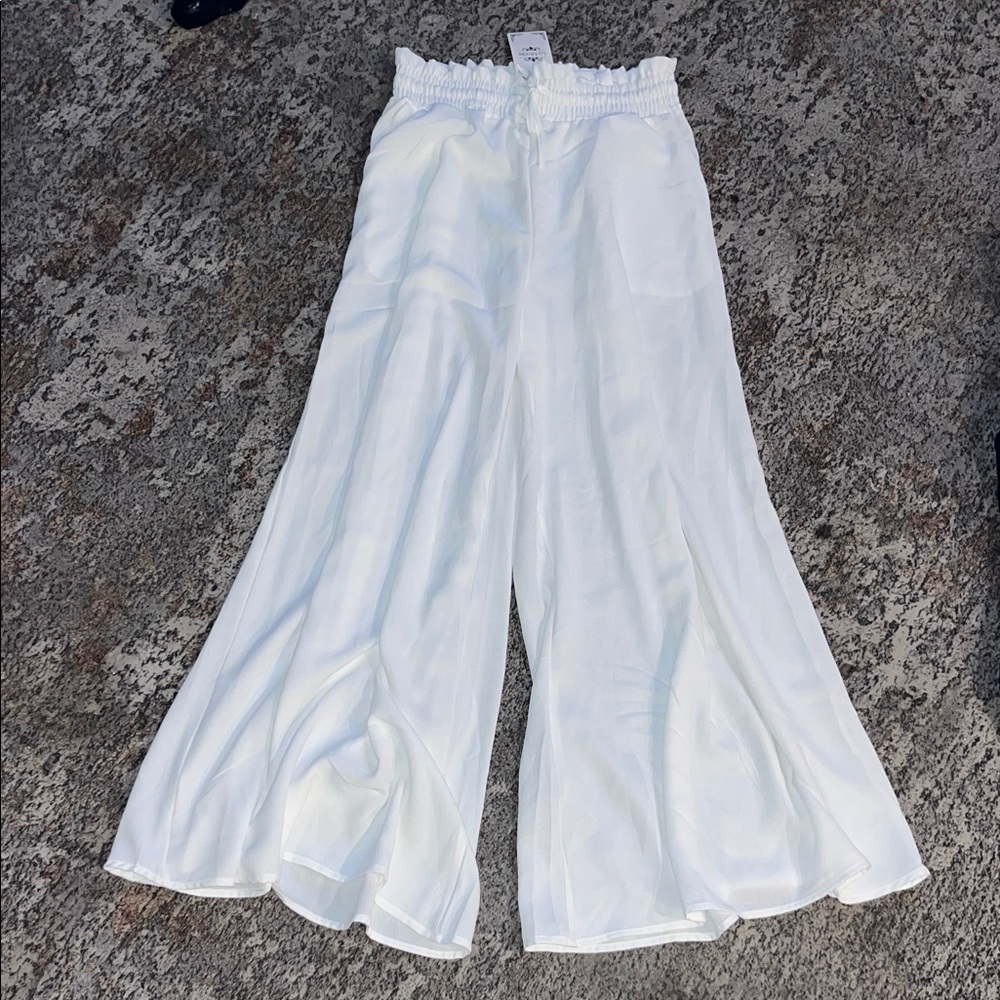 NWT La Mode